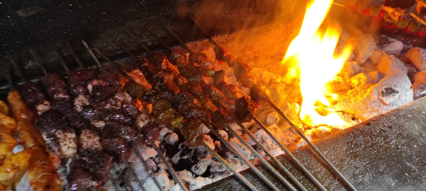 Şanlıurfa'da sahur vakti ciğer keyfi