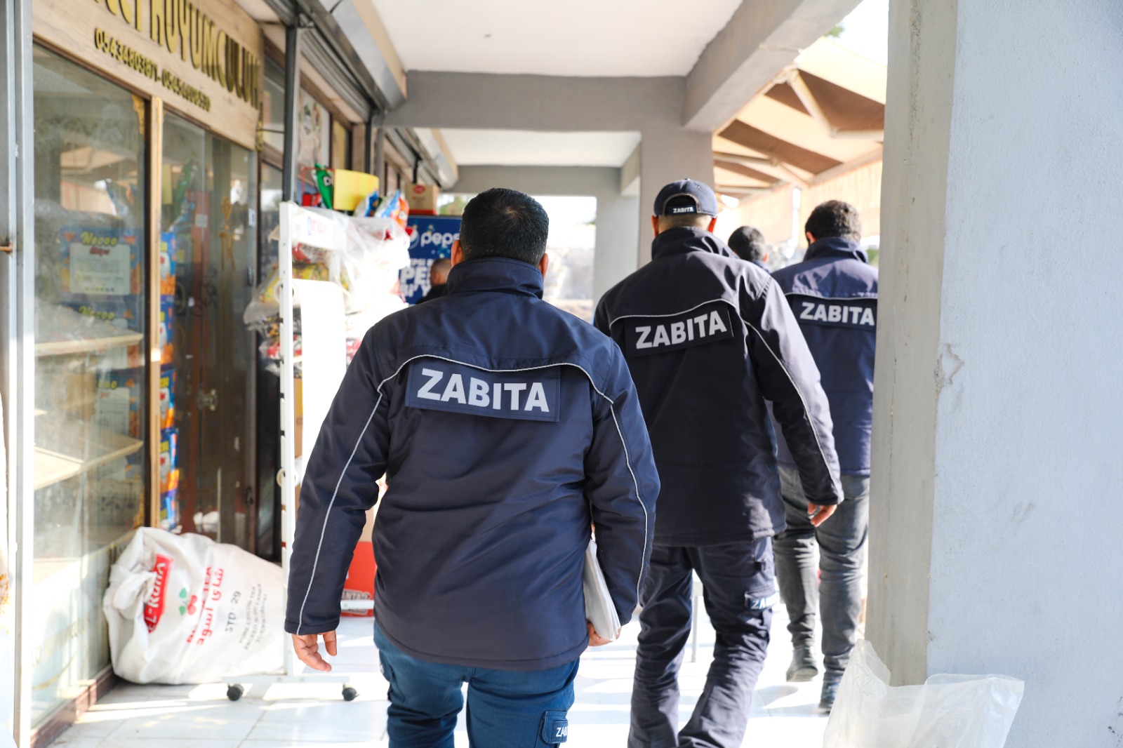 Harran'da Zabıta Ekipleri Marketleri Denetledi