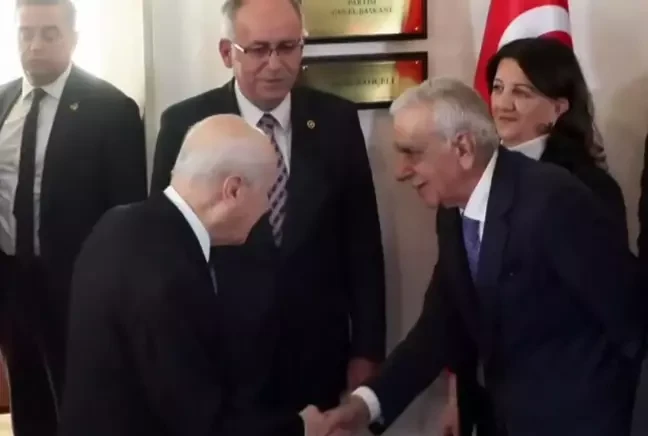 DEM Parti heyeti, MHP lideri Devlet Bahçeli ile görüştü