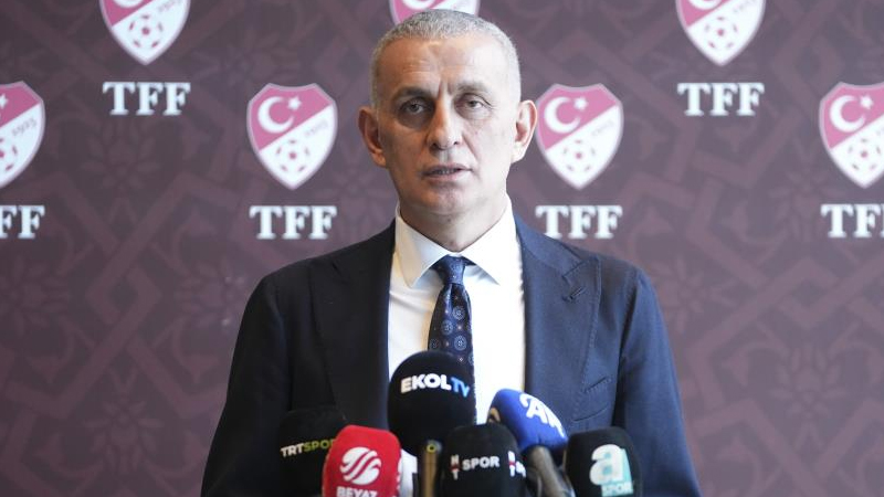 İbrahim Hacıosmanoğlu: "Kasımpaşa olumlu yanıt verdi, Fenerbahçe süre istedi"