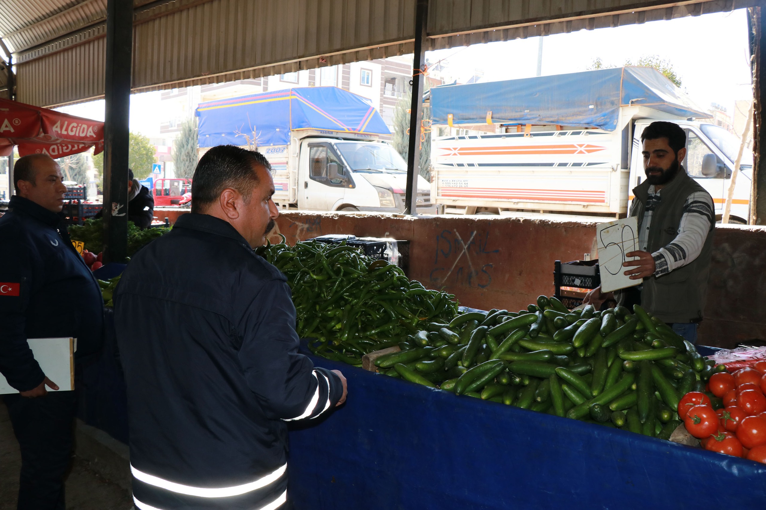 Haliliye Belediyesi, Ramazan’da halk sağliği için denetimleri sürdürüyor