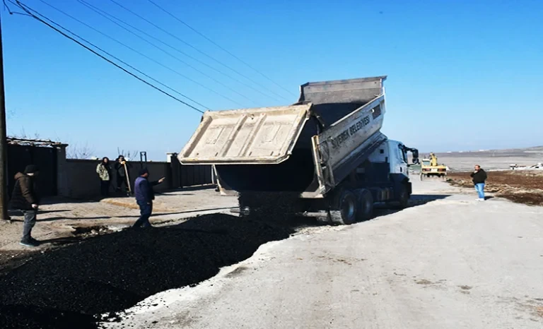 Yeni Hayvan Pazarı Yolunda Bakım Ve Onarım Çalışması